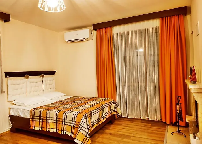 приказното място - The Fairytale Place סמוליאן